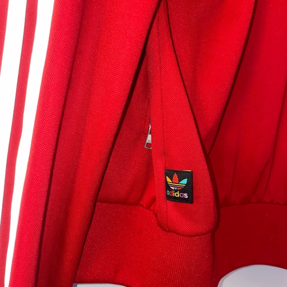(Rare) Pharreal william adidas red tracker jacket - Picture 4 of 6